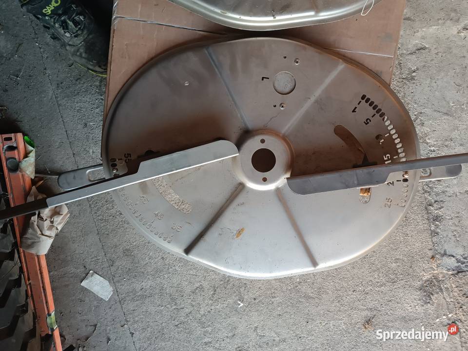 Talerze nawozowe Amazone V V2 pomorskie