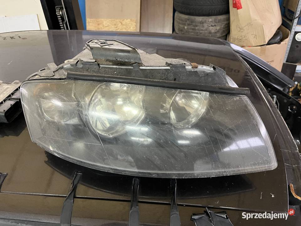 Lampa prawa Audi a3 8P Anglik Sieradz