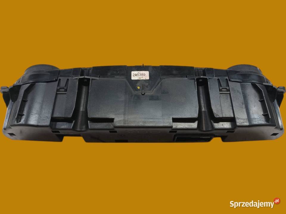 PANEL NAWIEWU 2118300085 MercedesBenz Eklasa III