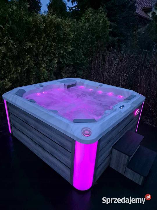 Wanna z hydromasażem TEBAS LuxSpa KAMSIA Radomsko sprzedam