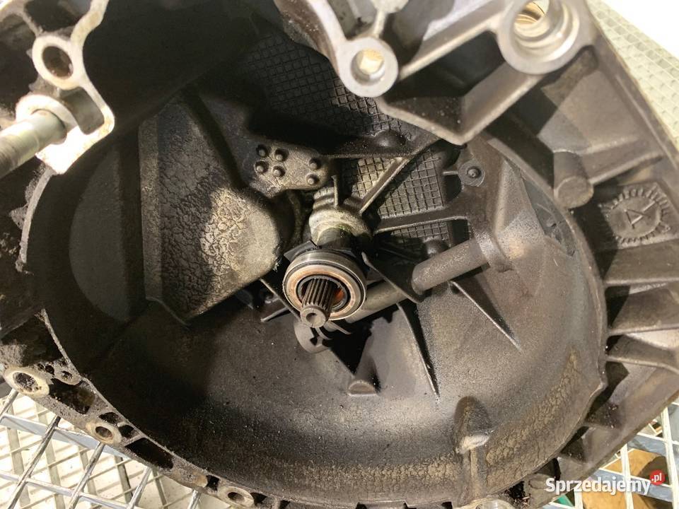 SKRZYNIA BIEGÓW FIAT GRANDE PUNTO 55196336 14 77 Skrzyni biegów podkarpackie