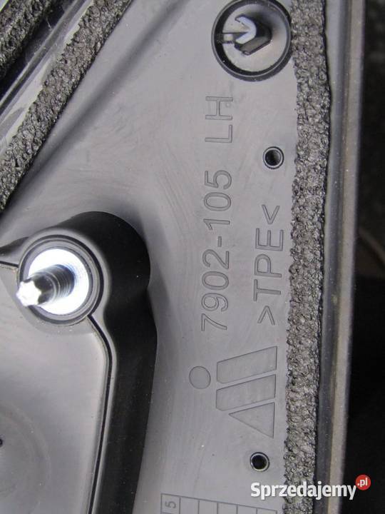 LUSTERKO LEWE ZCC 9 PIN SUZUKI VITARA III