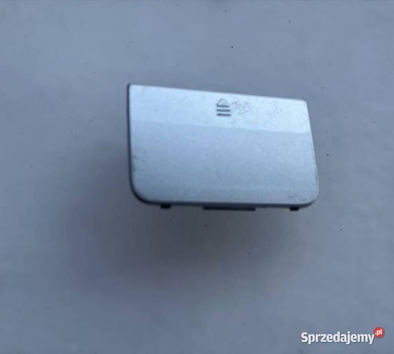 MERCEDES W204 ZAŚLEPKA ZDERZAKA PRZÓD Międzychód