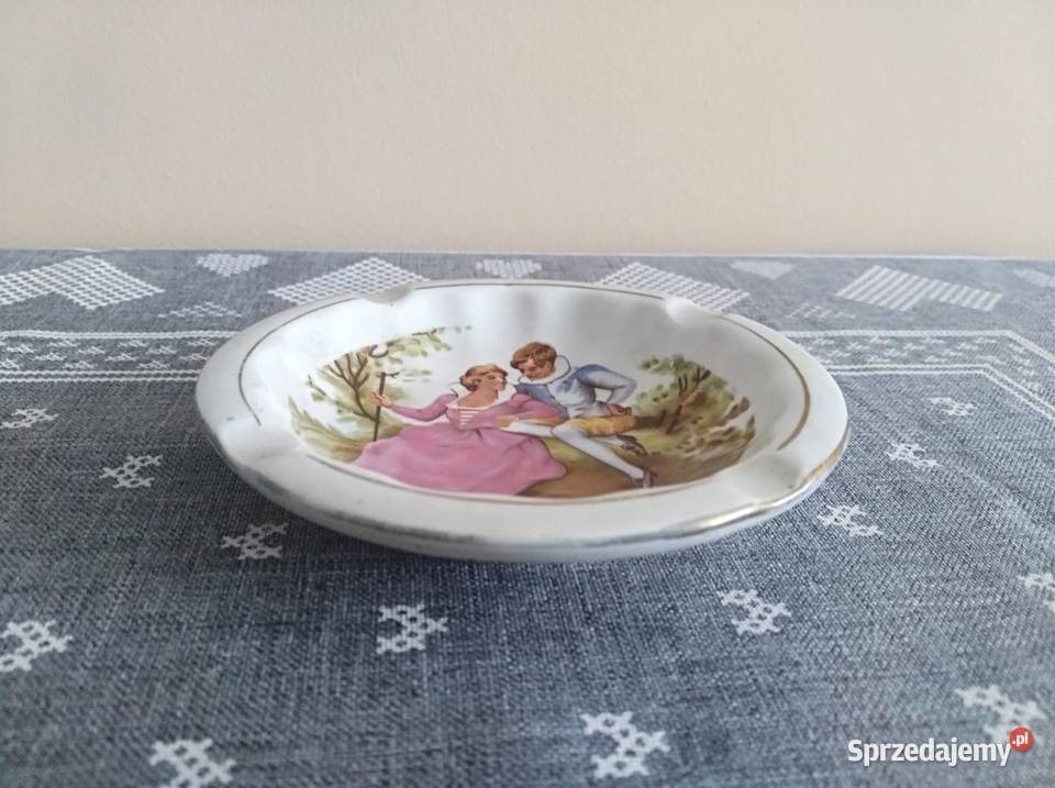 Popielniczka Miłość Wiedeńska Lata 1970 Wałbrzych