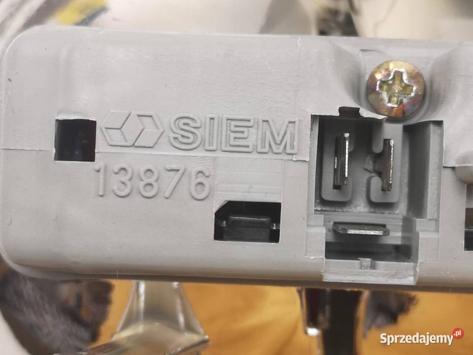 LAMPA KLAPY LEWY TYŁ LANCIA PRISMA 19831992 NOWA