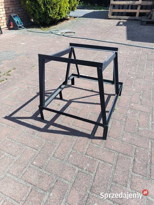 Stojaki metalowe malowane proszkowo czarne Poznań sprzedam