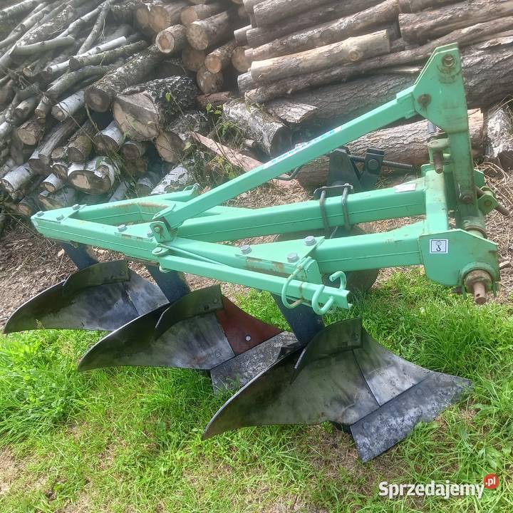 Sprzedam pług trzy skibowy Garbatka Długa