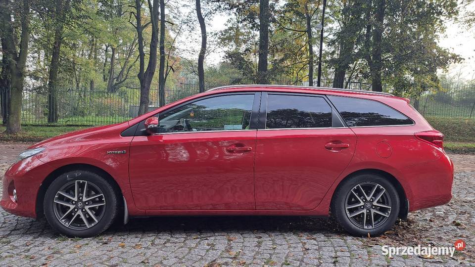 Toyota Aauris HYBRYD 18 136 kupiony w Polsce Ruda Śląska