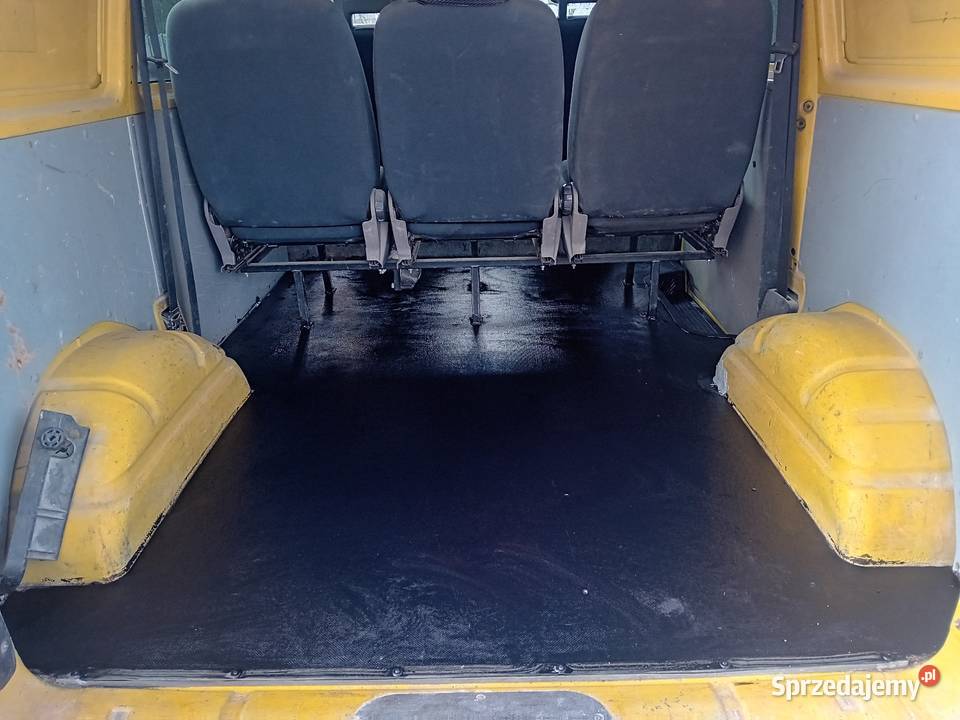 Volkswagen Transporter T4 19 TD 68 235 5 osobowy