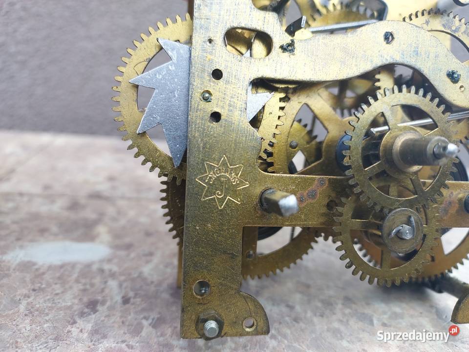 577 Mechanizm starego zegara miniatury Junghans Tczew
