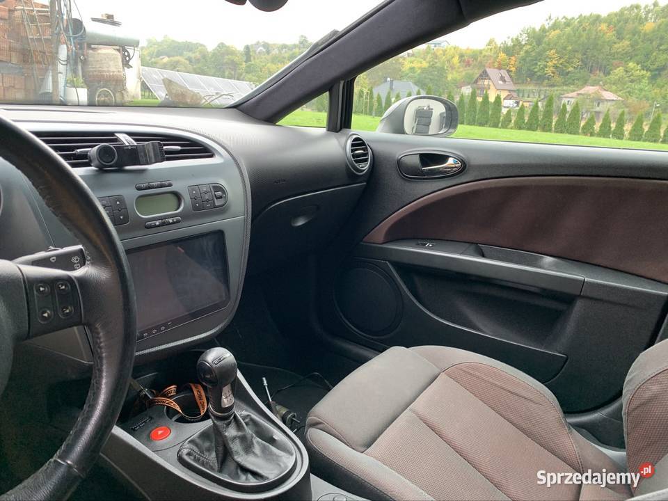 Seat Leon 2 280 20t benzyna cuprafr popsy Hatchback Leon Niedźwiedź sprzedam