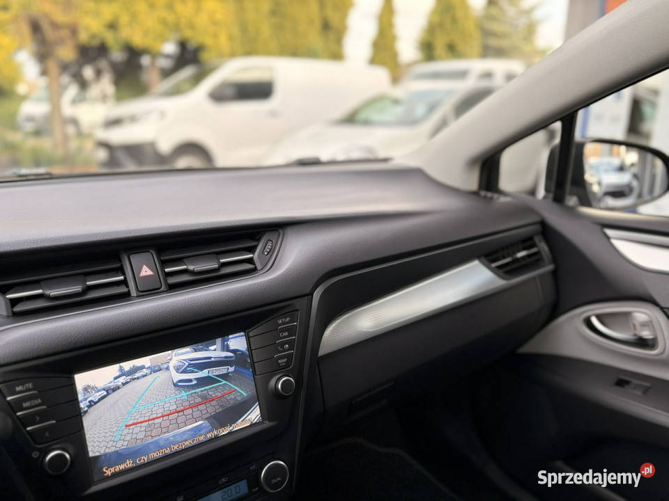 Toyota Avensis 18 146 Edition S KameraNavi nieuszkodzony