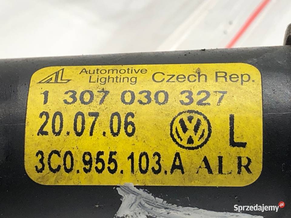 SPRYSKIWACZ REFLEKTORA LEWY PRZÓD VW PASSAT B6 Wycieraczki i spryskiwacze podkarpackie