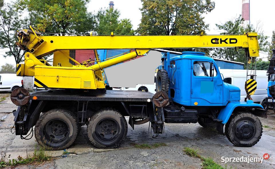Żuraw samochodowy CKD AD080 Praga V3S nie