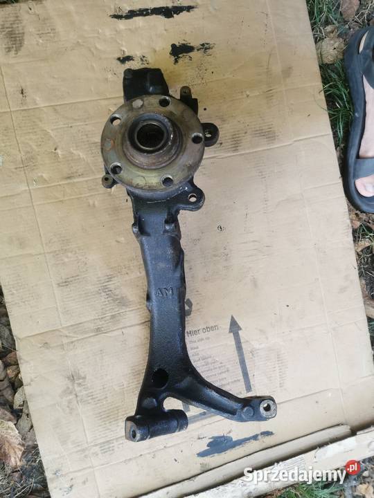 Zwrotnica prawa passat b5 fl 8D0407258AM superb Łódź