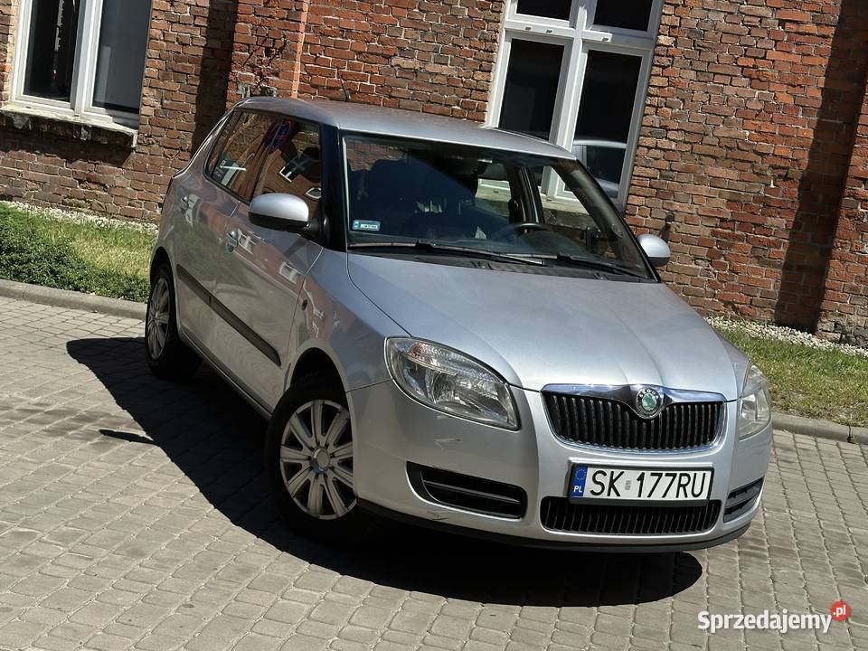 skoda FABIA 2 12 htp tanio doinwestowane manualna Katowice