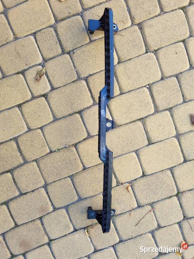 Ślizg mocowanie wspornik zderzaka VW GOLF VII osobowe łódzkie Złoczew