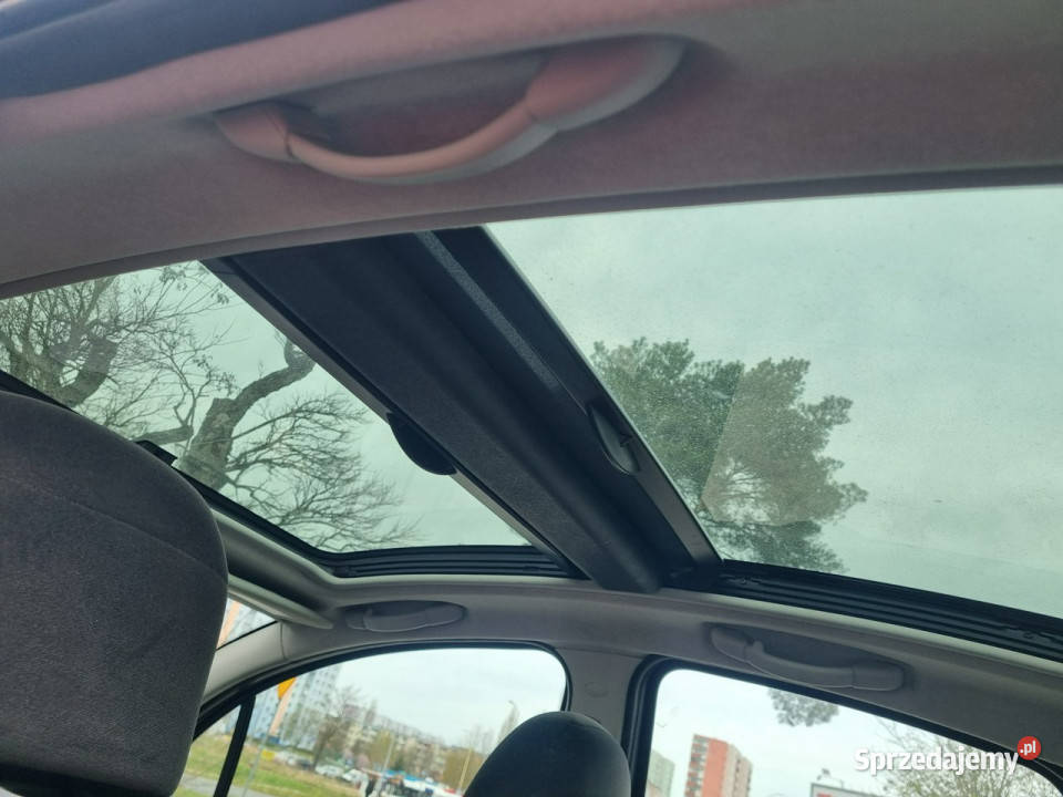 Citroen C3 Salon KlimatronikDach Panoramiczny czujnik zmierzchu Szczecin