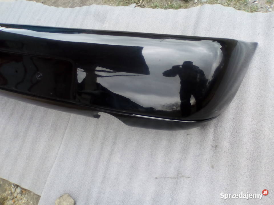 Ford Fiesta Mk4 Tylny zderzak 9599r Bukownica sprzedam