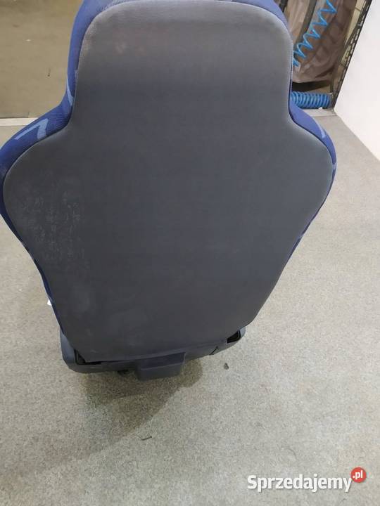 FOTELE LEWY KIEROWCY PNEUMATYCZNY Iveco Stralis świętokrzyskie