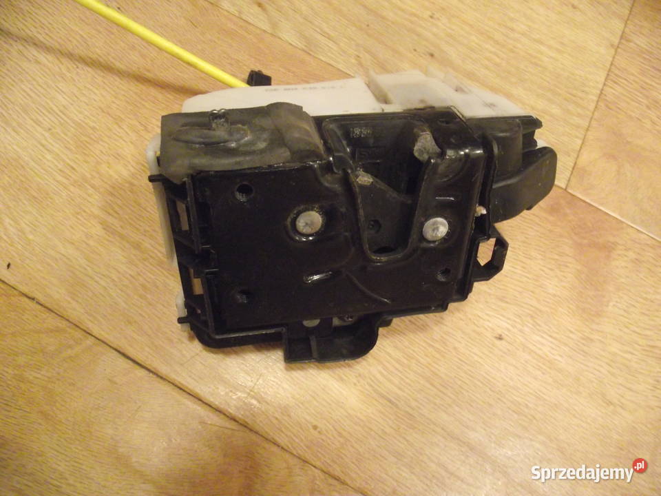 Vw Polo zamek drzwi 6N4 839 016C osobowe Zamki, wkładki i kluczyki dolnośląskie Wrocław