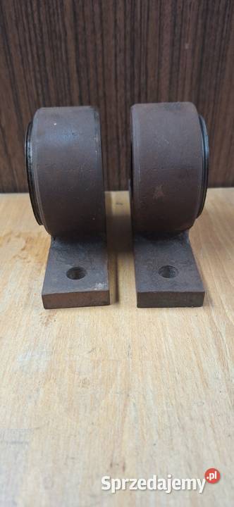 Sprzedam oprawy łożyskowe z łożyskami Łańcut