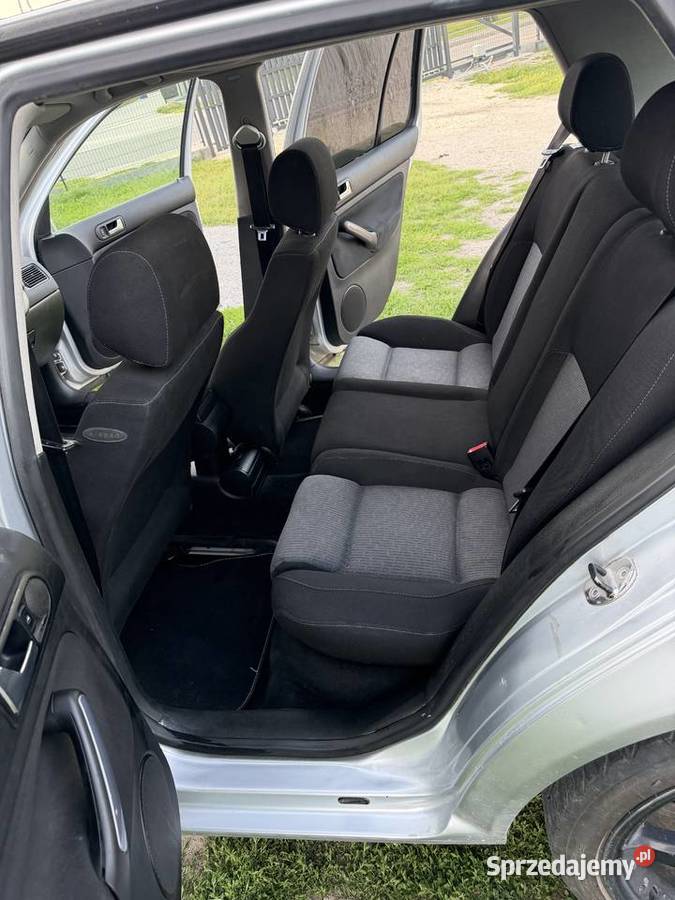 Sprzedam golf 4 325638km Imielno