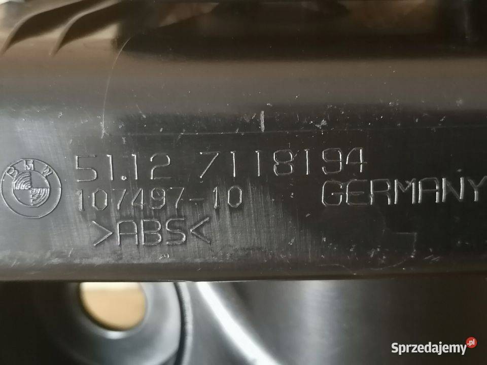 BMW E90 MOCOWANIE LAMPY ZDERZAK PRAWY TYŁ Pleszew sprzedam