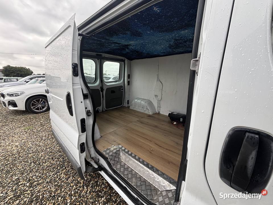 Opel Vivaro klimatyzacja Paniówki