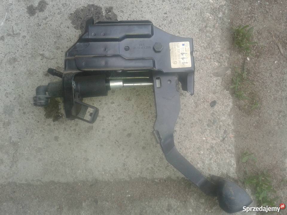 GOLF 4 IV 19 TDI 101 Pedał sprzęgła