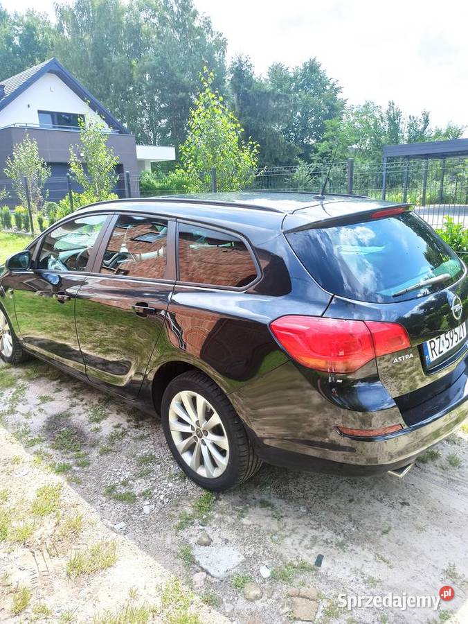 Opel Astra IV 14 T Edition 150 Rzeszów