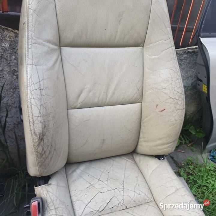 Fotele kanapa skórzane skórza beżowe beż beige Kraków