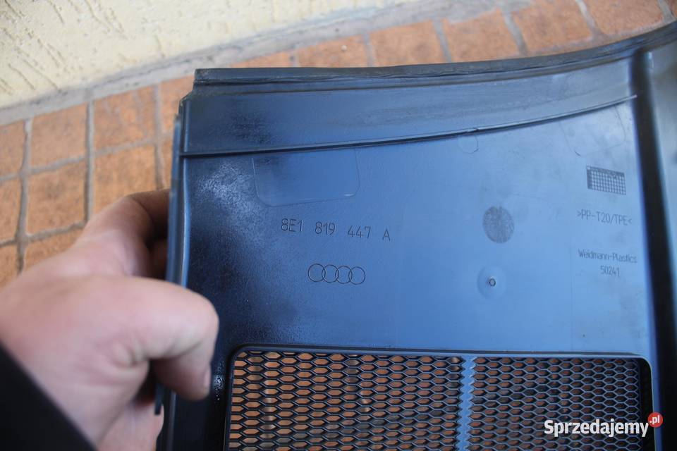 PODSZYBIE OSŁONA FILTRA AUDI A4 B6 8E1819447A wielkopolskie