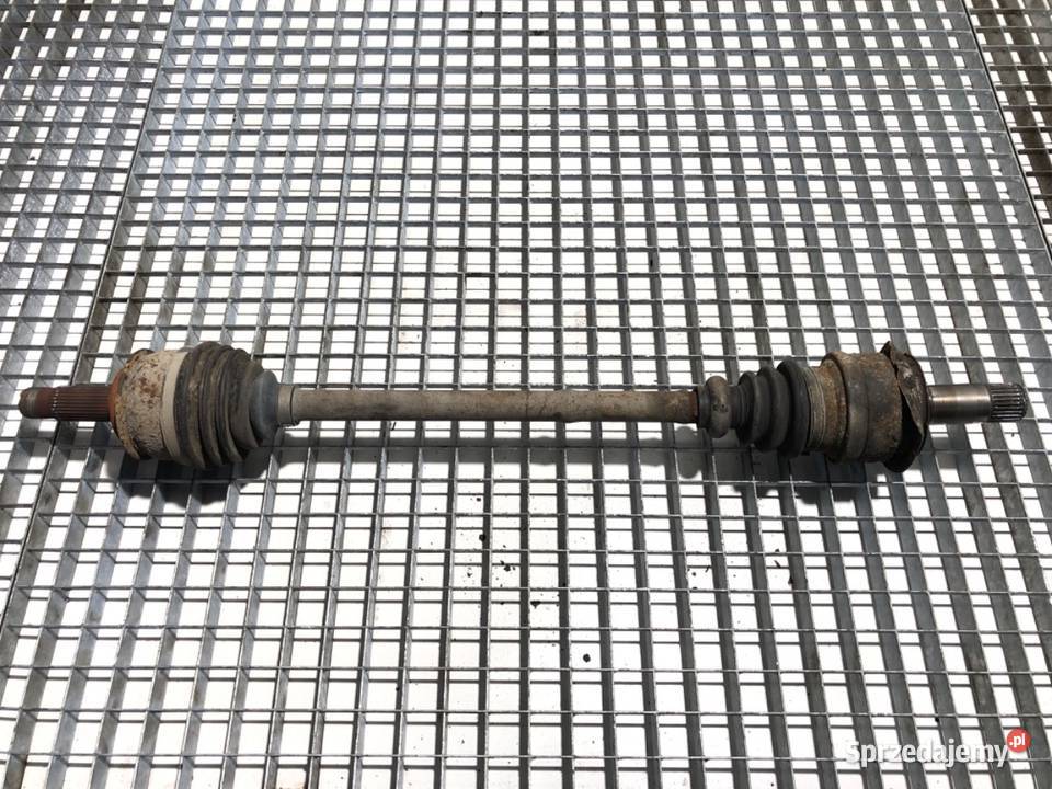 PÓŁOŚ PRAWY TYŁ MERCEDES W639 22 109 Bus PRZEGUB