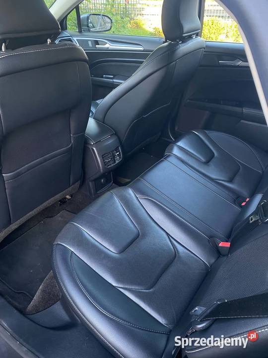 Ford Mondeo Fusion 240KM