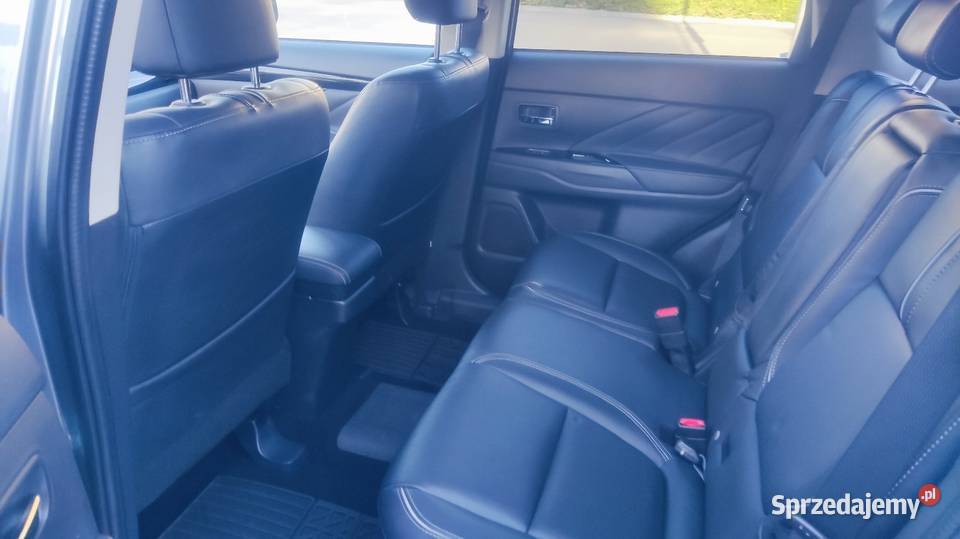 MITSUBISHI OUTLANDER 20 PHEV 2018 65000 PRZEBIEG nieuszkodzony Sanok