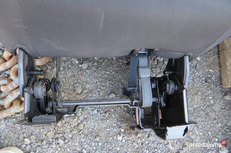 FOTEL KANAPA LAND ROVER DISCOVERY III 3 RZĄD