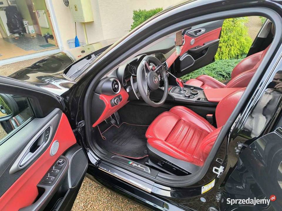Alfa Romeo Giulia TI Sport 20 280 śliczna mały Giulia Giulia Radocza