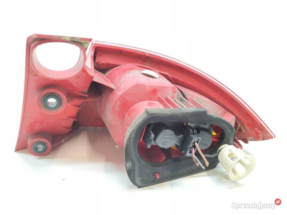 LAMPA TYŁ LEWA EU Seat Leon II 20052012