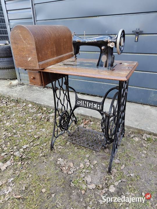 Stara maszyna Singer Łódź