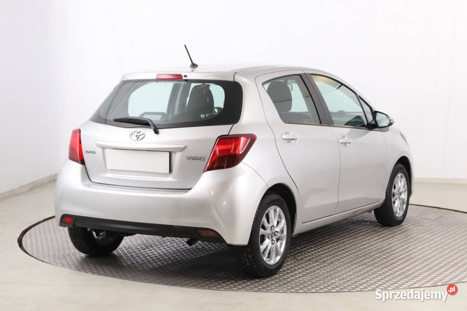 Toyota Yaris 133 Dual VVTi kamera cofania Zabrze
