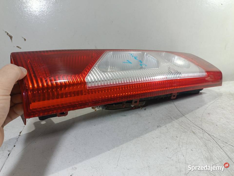 LAMPA LEWY TYŁ CITROEN JUMPY EXPERT SCUDO II 06