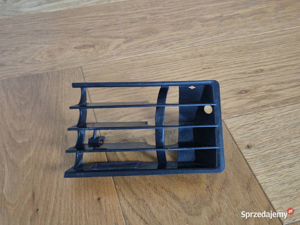 Kratka zderzaka krótka Audi 100 C4 4A0853684A Atrapy Wrocław