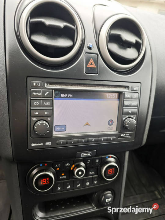 Nissan Qashqai2 Navi Kamery 360 Panorama 4 x 4 I tempomat Motoryzacja