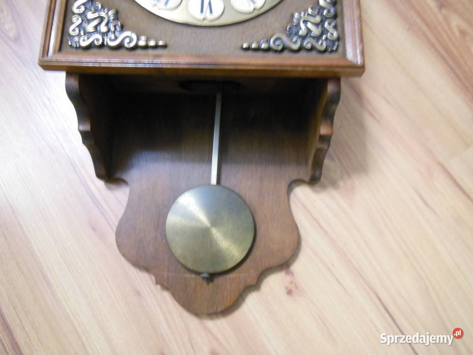 Zegar ścienny z wahadłem Predom Metron