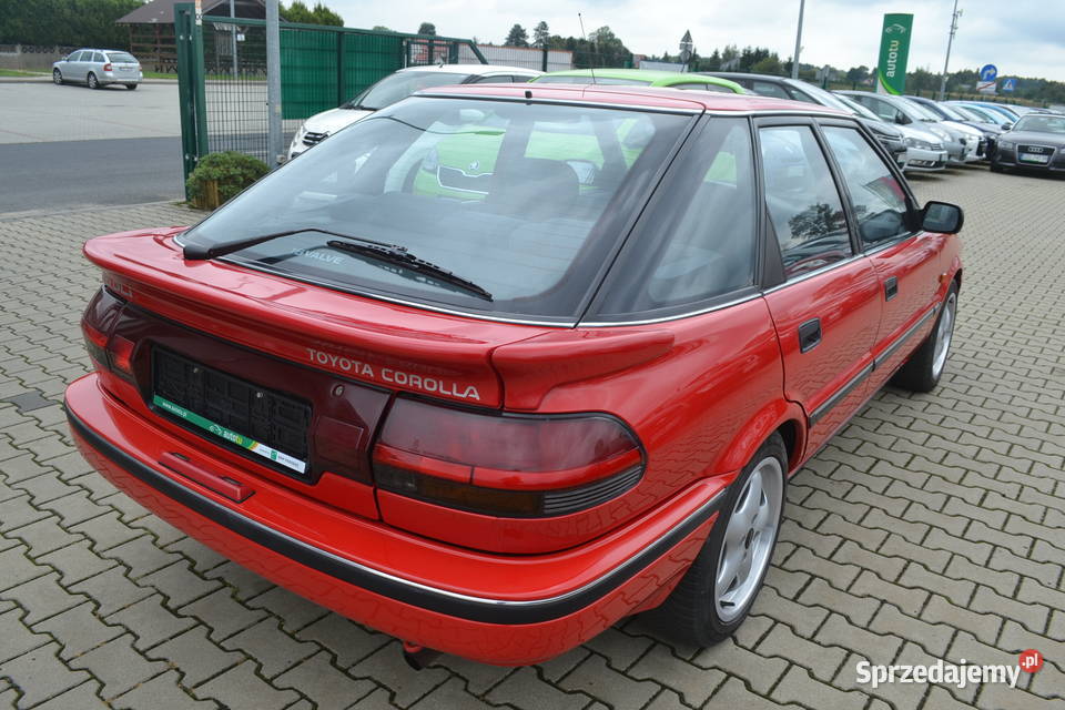 Toyota Corolla z Niemiec opłacona 33 nieuszkodzony sprzedam