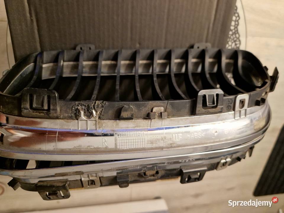 Nerki Atrapa Grill Chrom Bmw E90E91 lift Atrapy Warszawa sprzedam