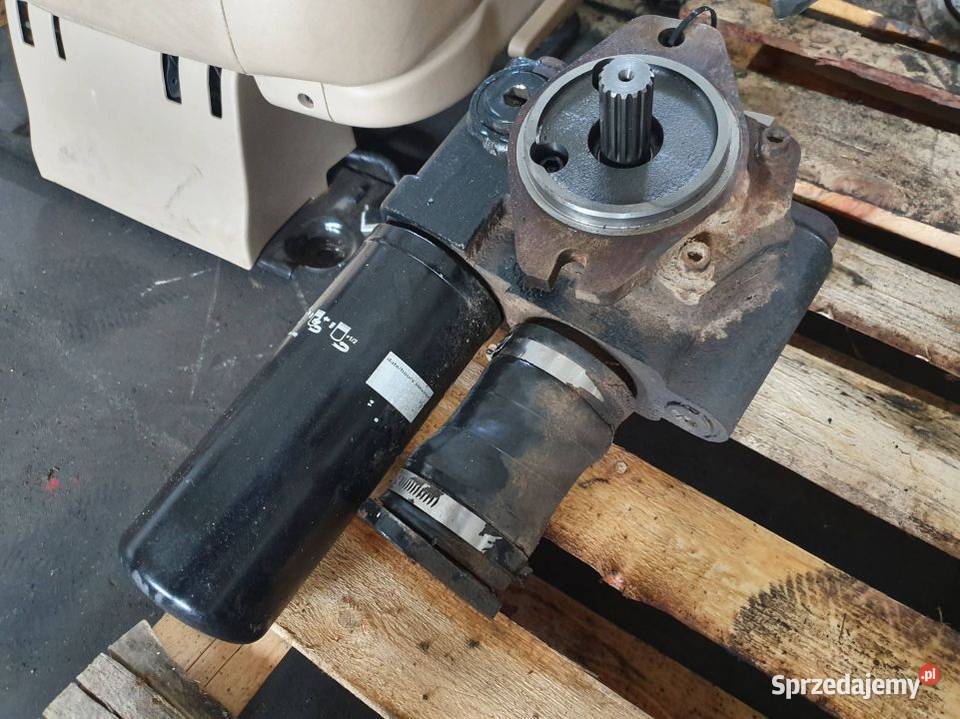 POMPA OLEJOWA CASE MAGNUM 280 PARKER Lipno