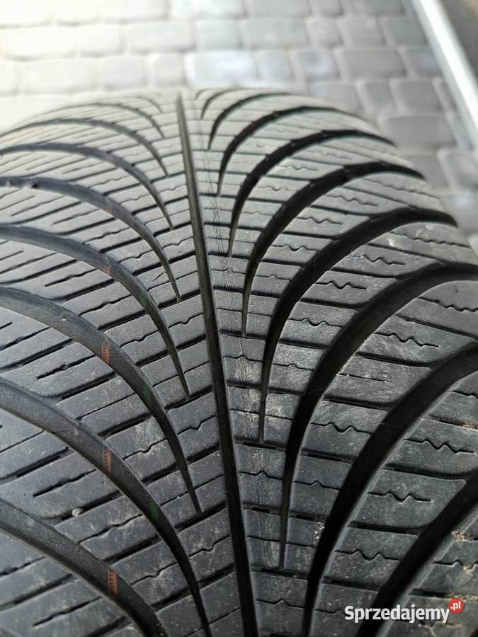 2 opony Goodyear 2256517 wielosezonowe Chełm