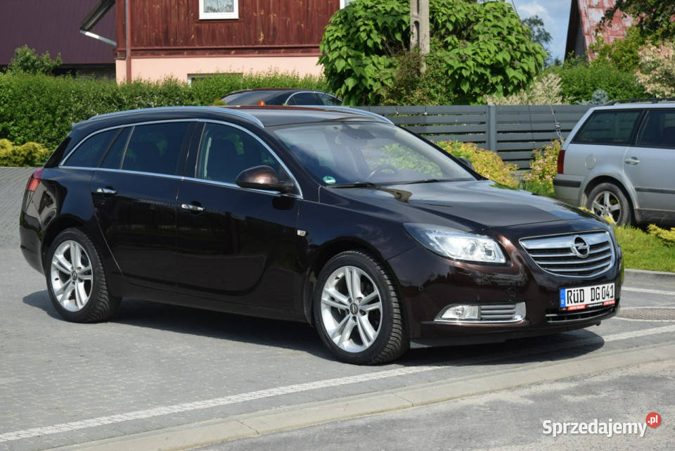 Opel Insignia 14TB Navi Xenon Tempomat Super 140KM Samochody osobowe Majdan Sieniawski